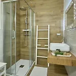 Luci Della Collina Boutique Relax
