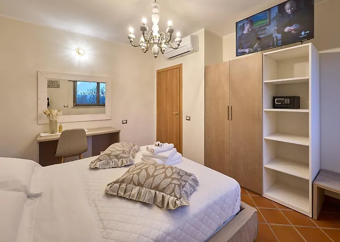 Luci Della Collina Boutique Relax Bed & Breakfast 4*