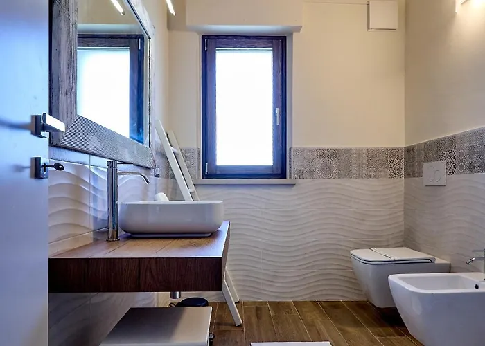 Luci Della Collina Boutique Relax