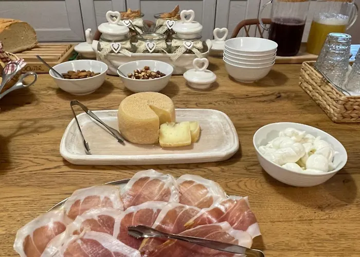 Luci Della Collina Boutique Relax